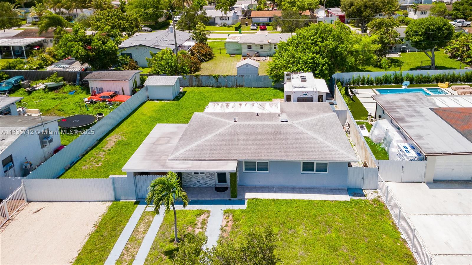 9915 Nicaragua Dr, Cutler Bay, Florida image 1