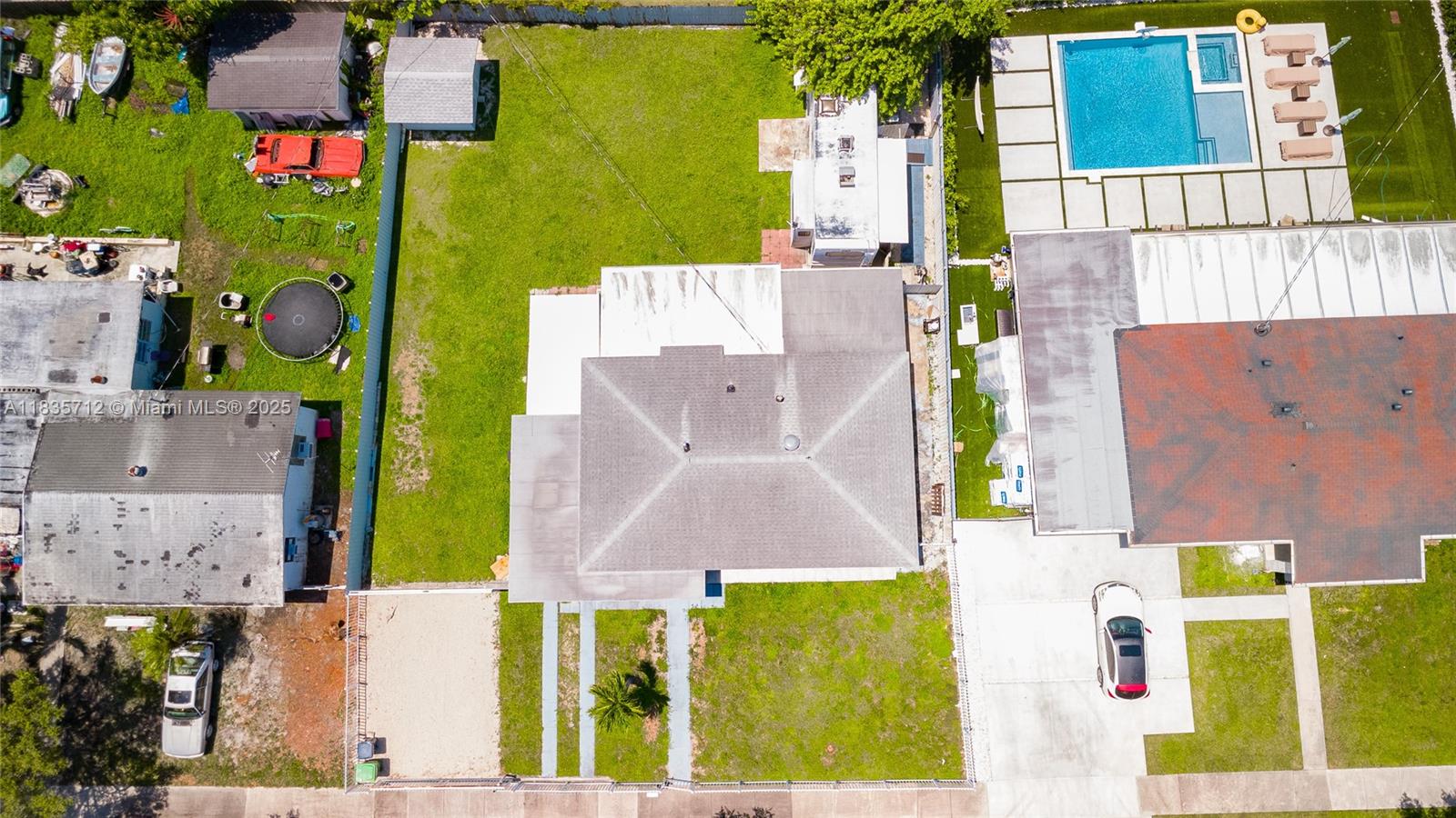 9915 Nicaragua Dr, Cutler Bay, Florida image 4