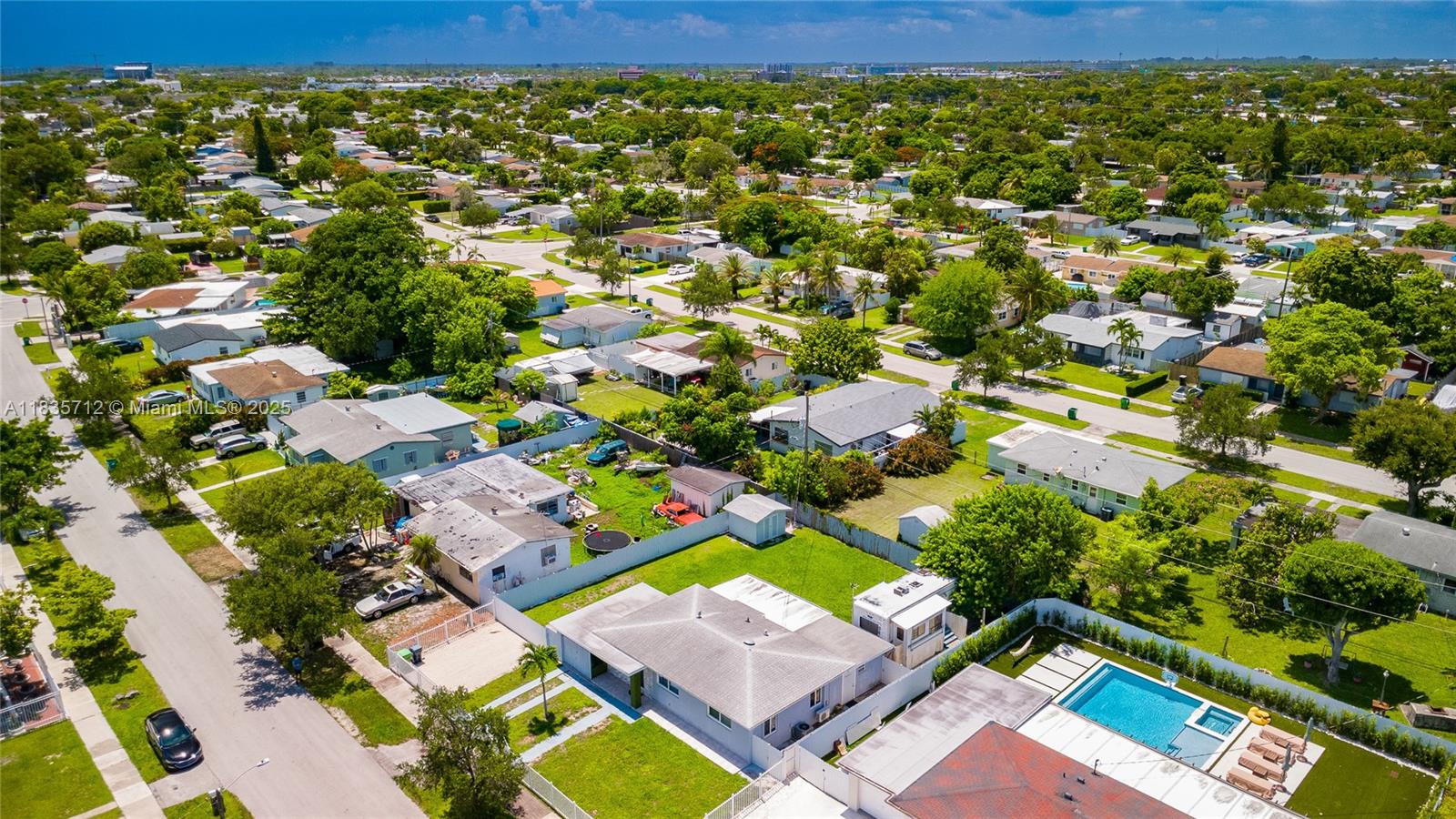 9915 Nicaragua Dr, Cutler Bay, Florida image 6