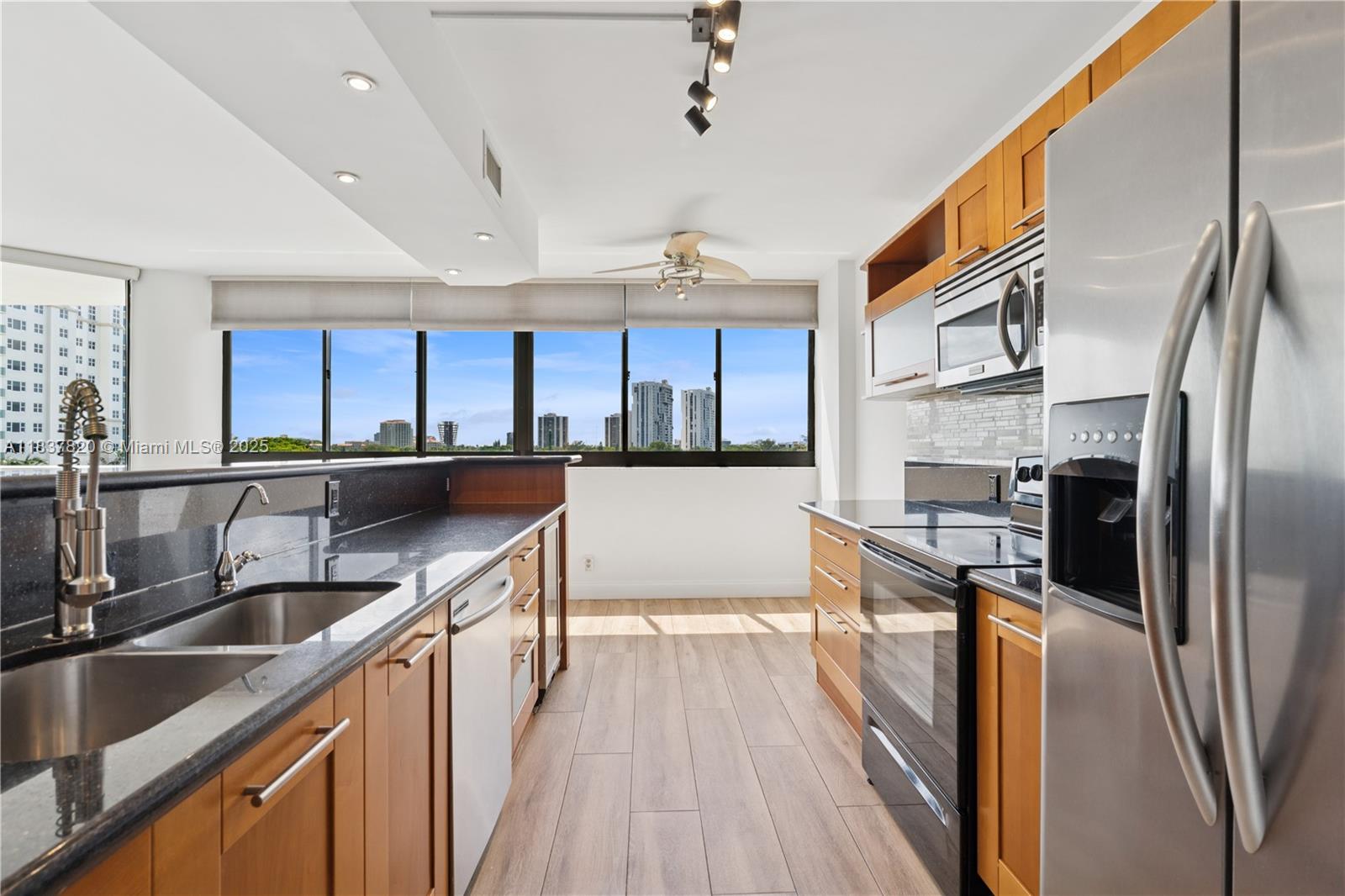 Property photo # 7