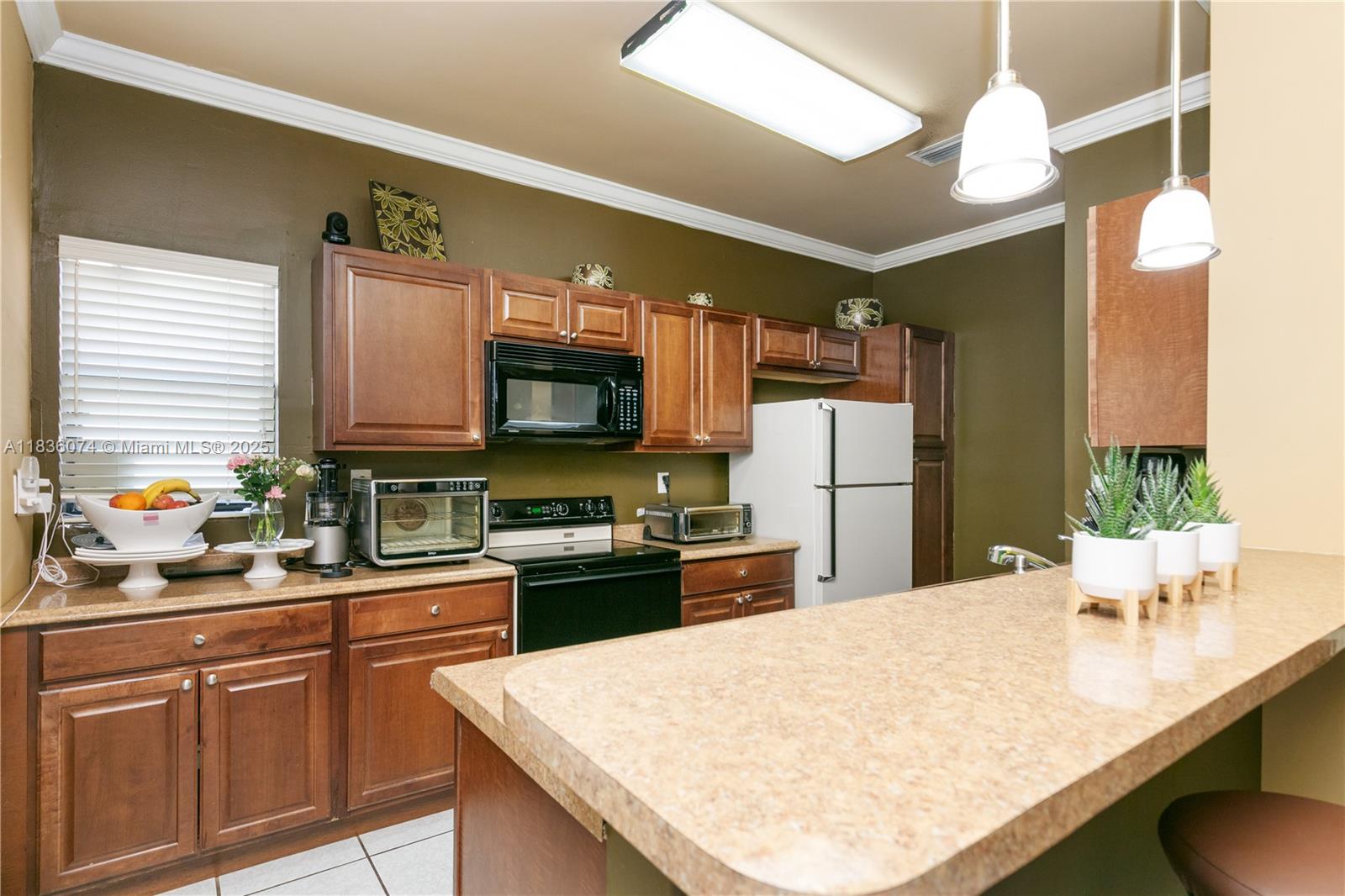 Property photo # 7