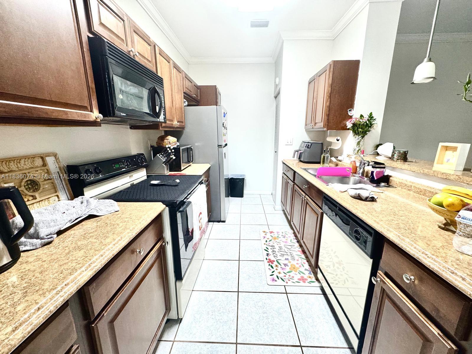 Property photo # 9