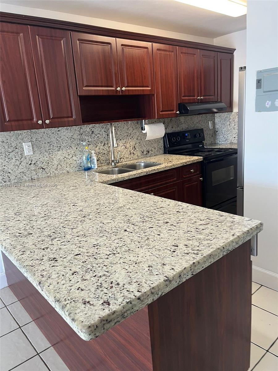 Property photo # 2