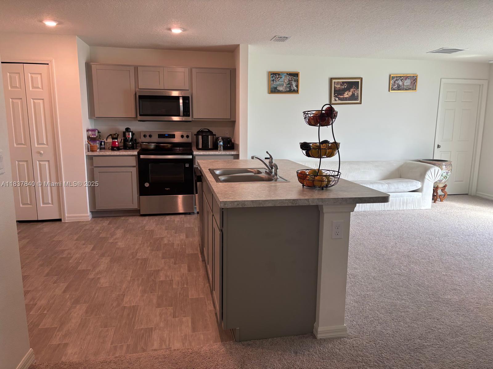Property photo # 7