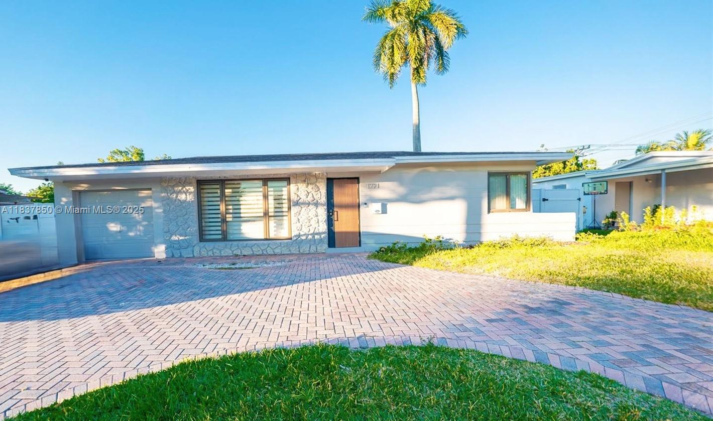 Property photo # 0