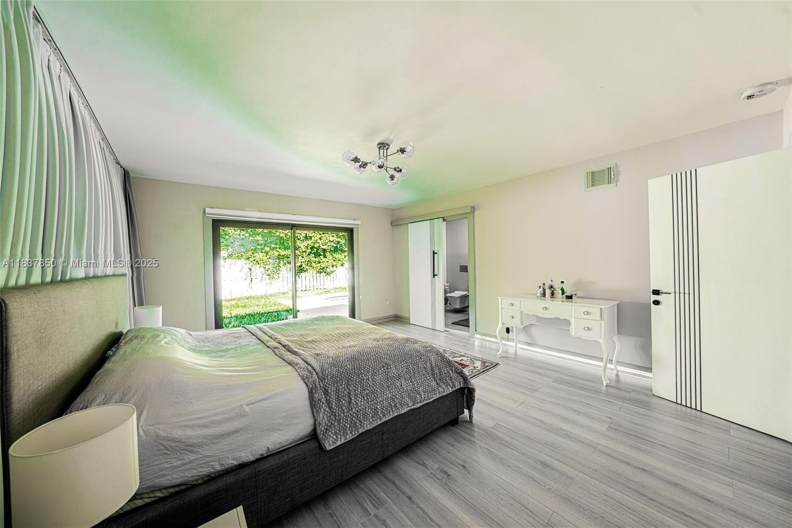 Property photo # 4
