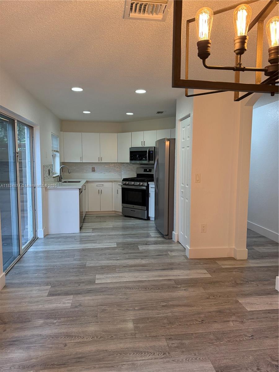 Property photo # 4