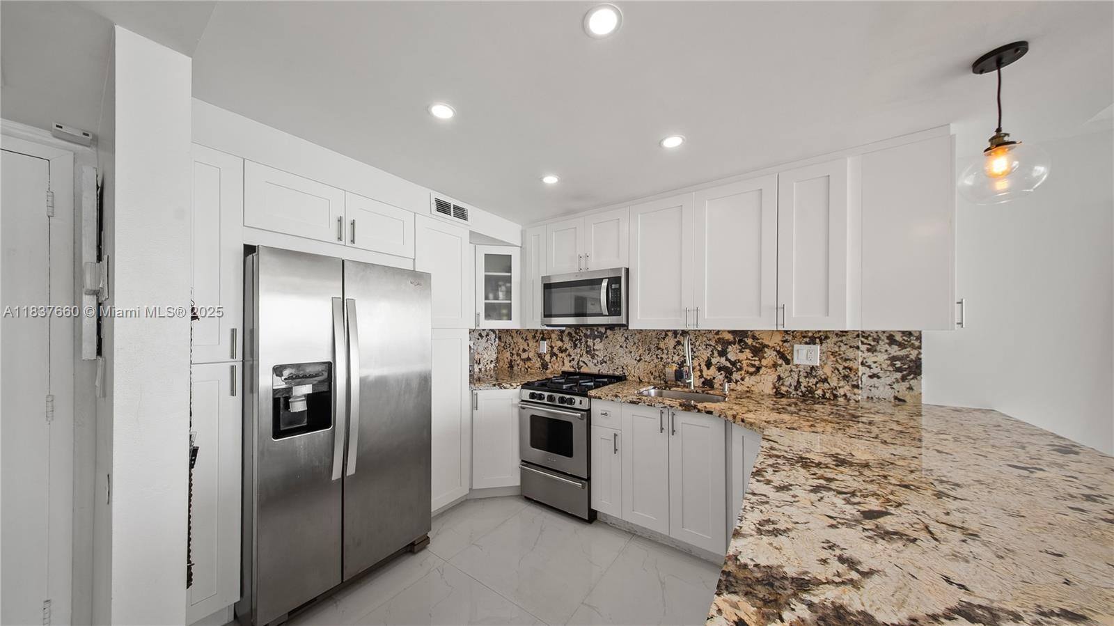 2030 S Ocean Dr 1716