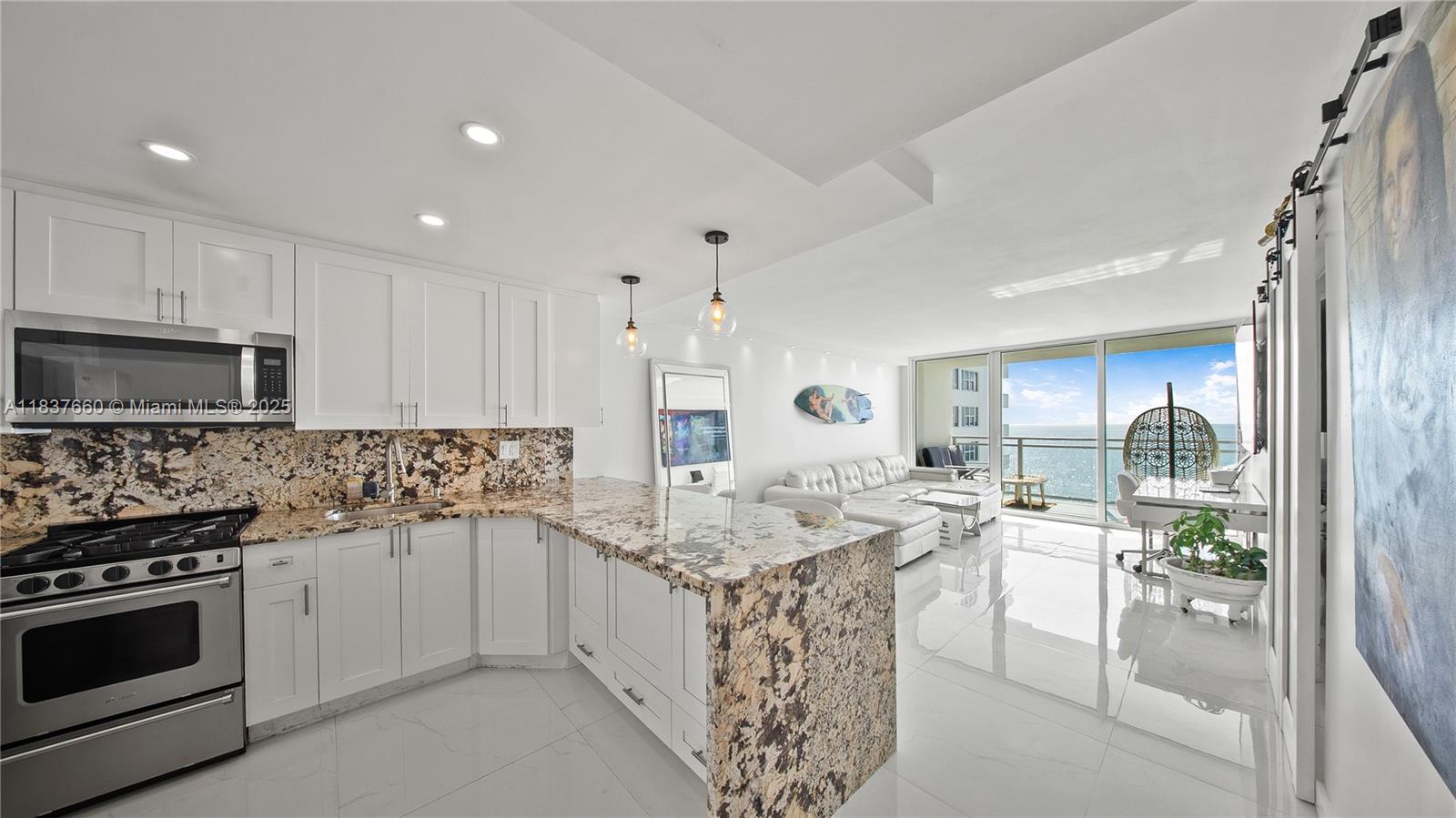 2030 S Ocean Dr 1716