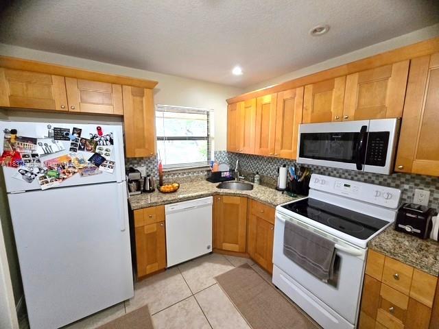 3817 Cocoplum Cir #3585, Coconut Creek, Florida image 20