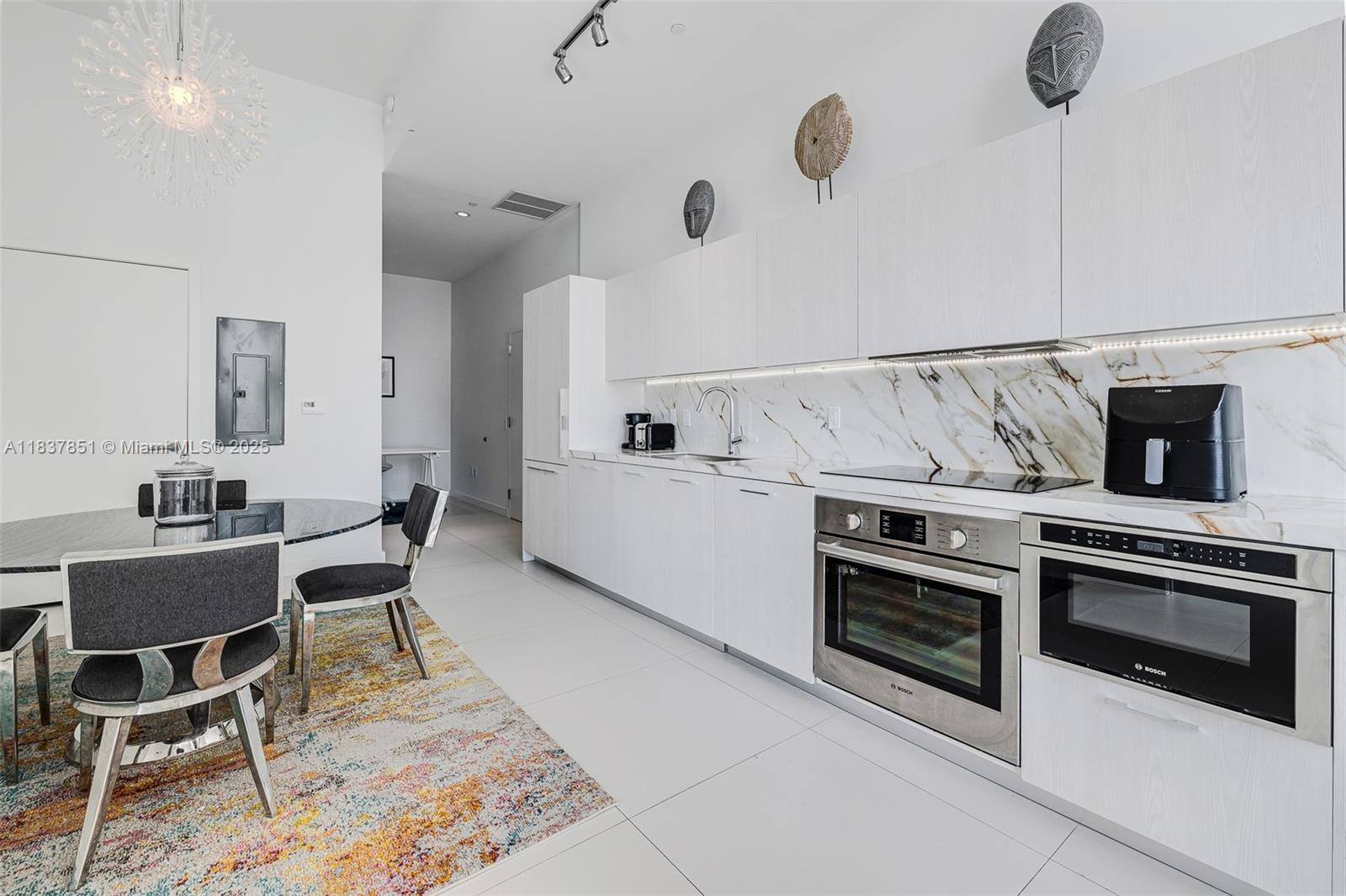 Property photo # 9