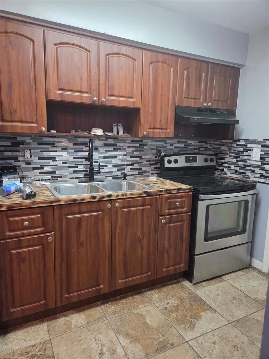 Property photo # 6