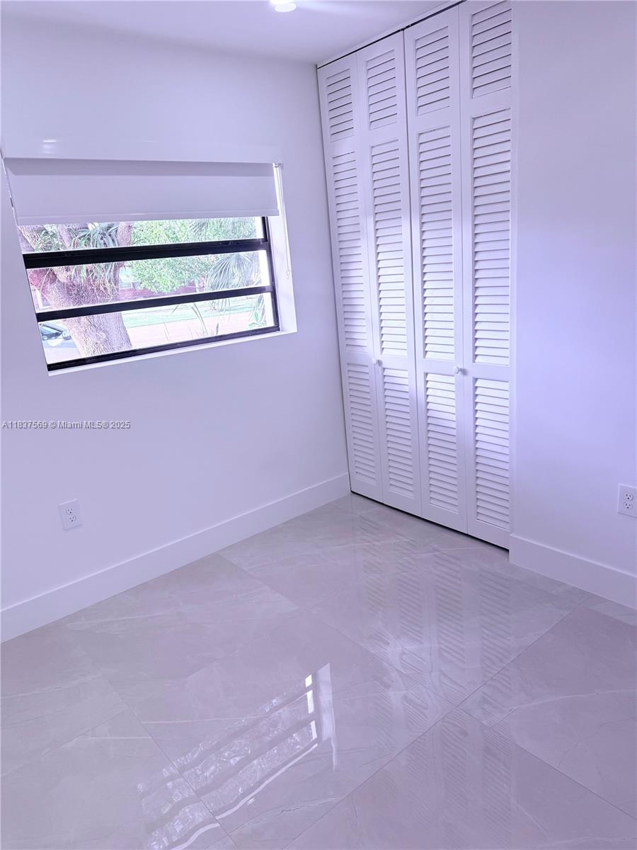 10380 SW 200th St, Cutler Bay, Florida image 21