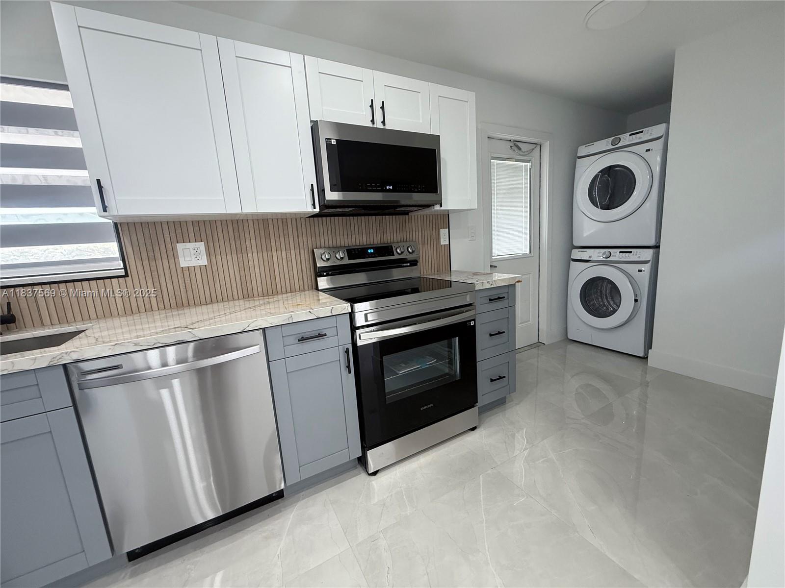 10380 SW 200th St, Cutler Bay, Florida image 27