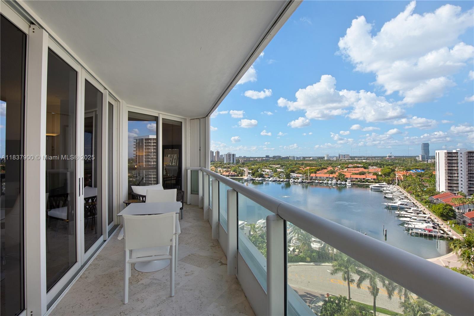 21055 Yacht Club Dr #1504, Aventura, Florida image 22