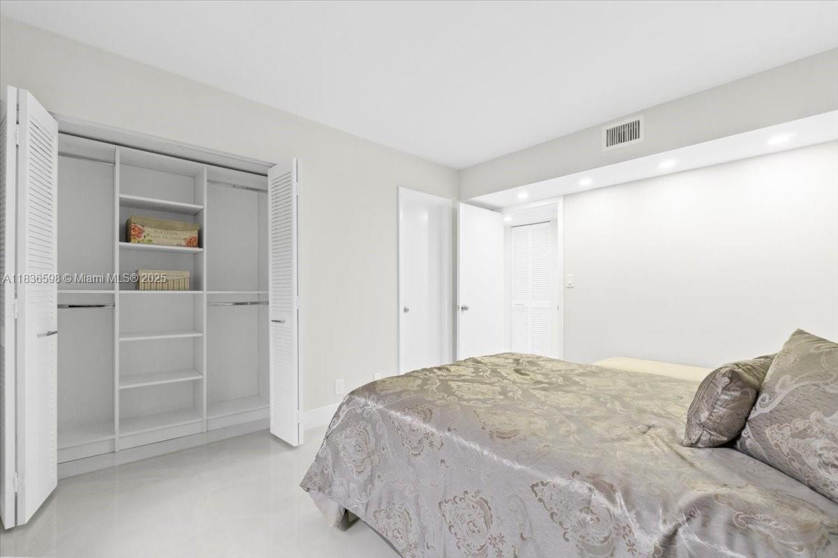 1849 S Ocean Dr #1407, Hallandale Beach, Florida image 31