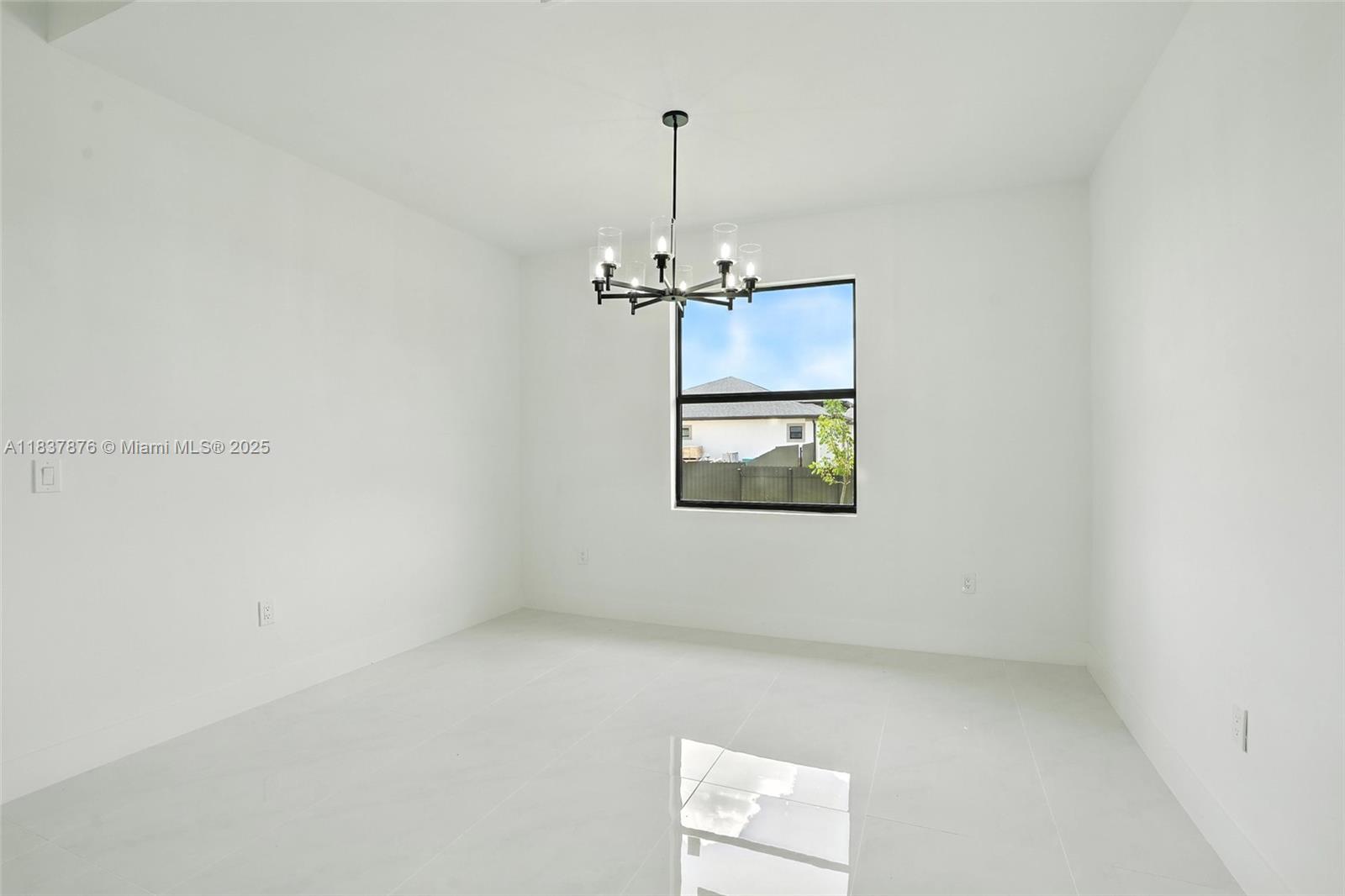 Residential, Cape Coral, Florida image 10
