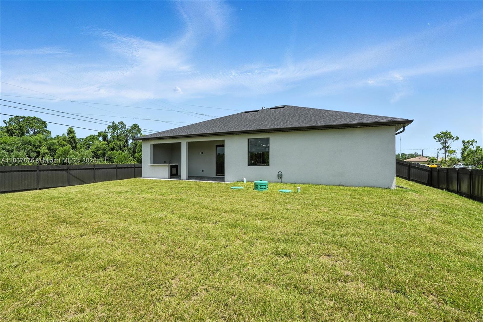 Residential, Cape Coral, Florida image 29