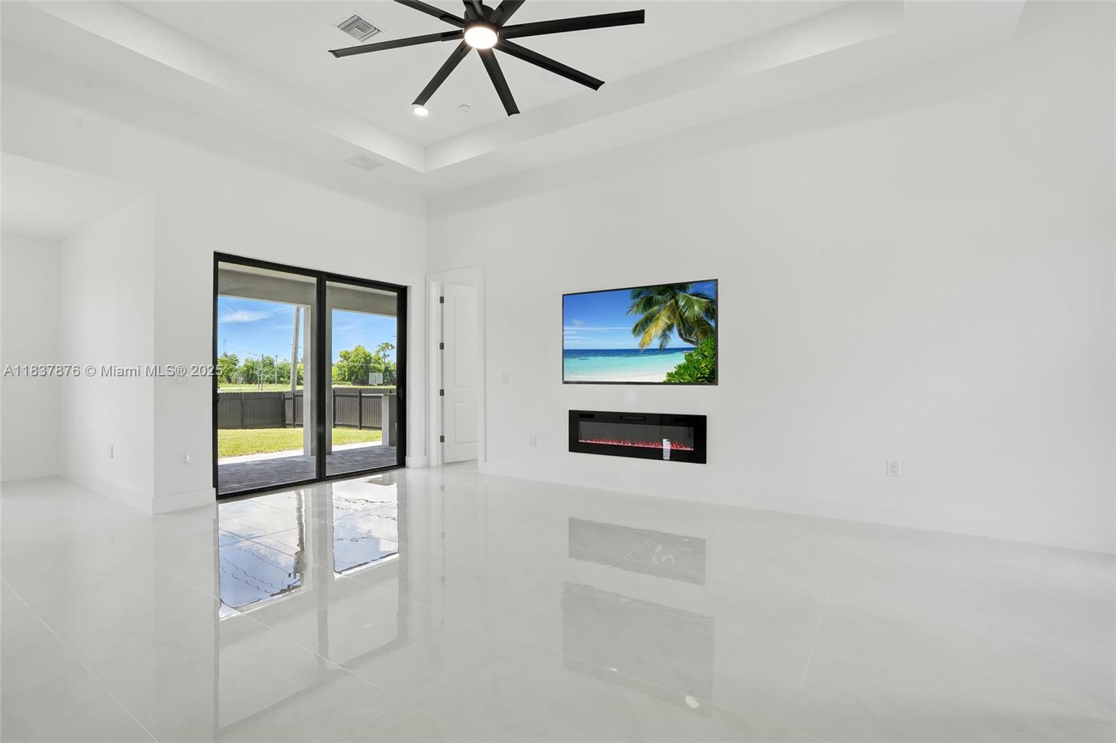 Residential, Cape Coral, Florida image 6