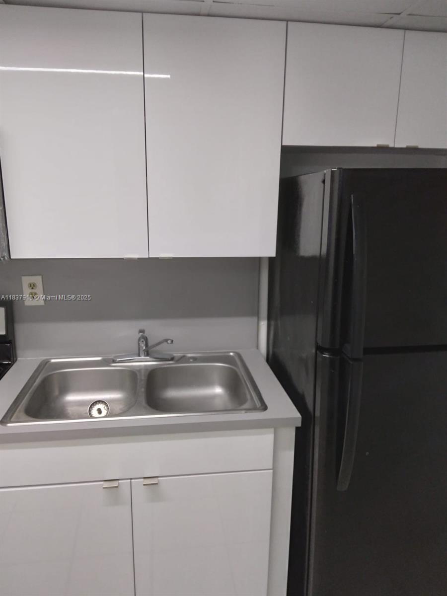 1305 W 46th St #230, Hialeah, Florida image 2