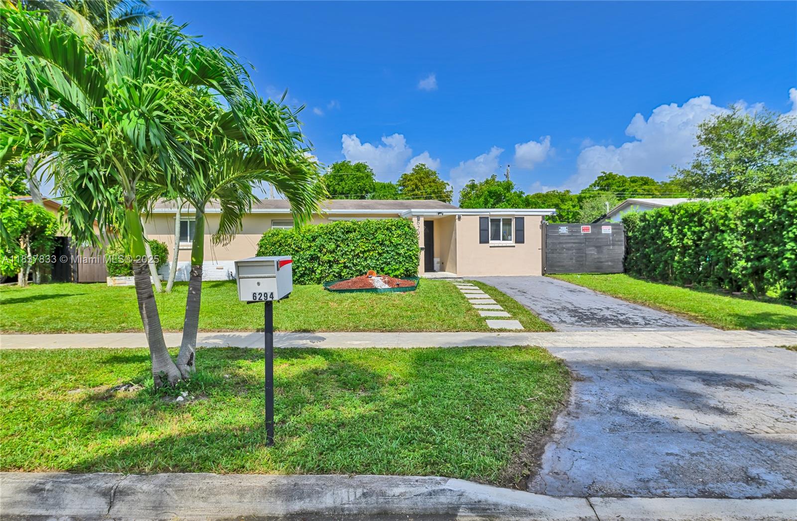 6294 NW 17th St, Margate, Florida image 1
