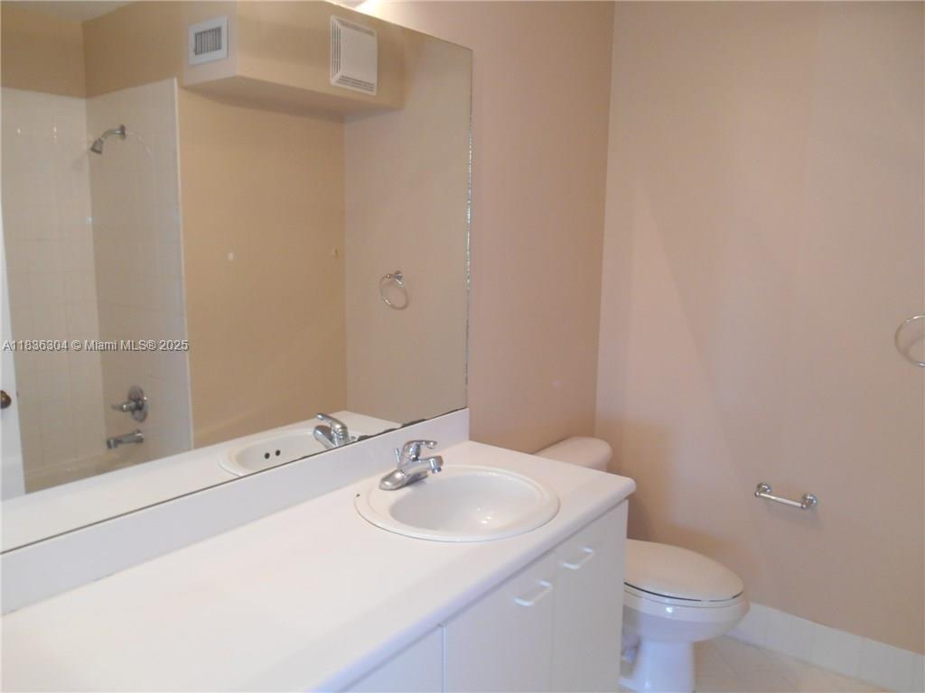 2487 Cordoba Bnd, Weston, Florida image 15