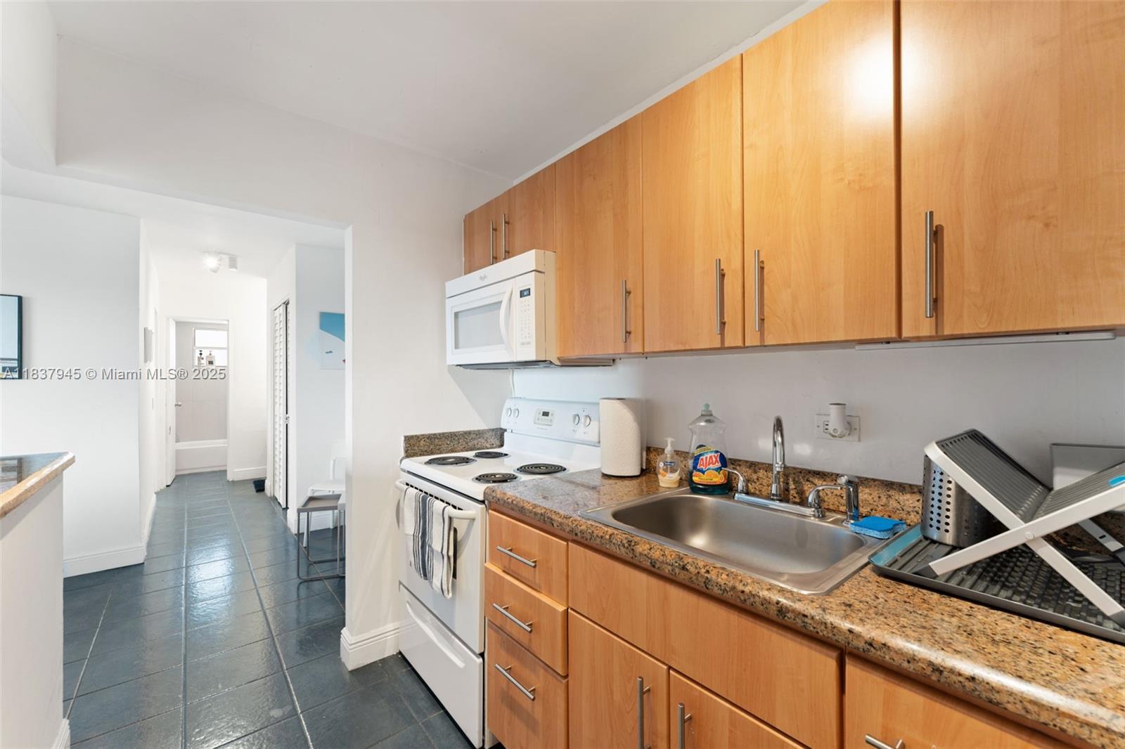 7904 West Dr #901, North Bay Village, Florida image 11