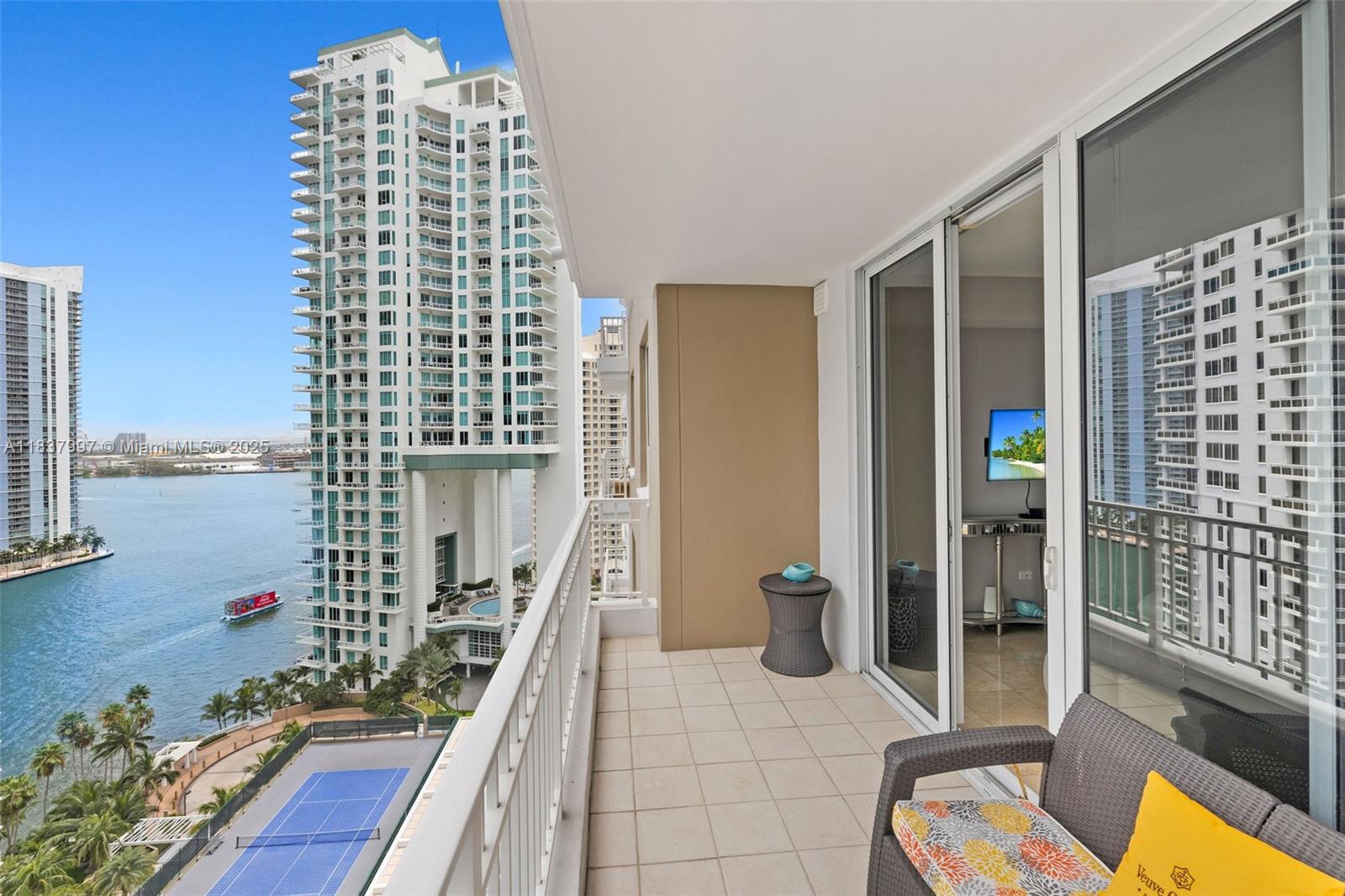 801 Brickell Key Blvd Unit 2006, Miami, Florida 33131