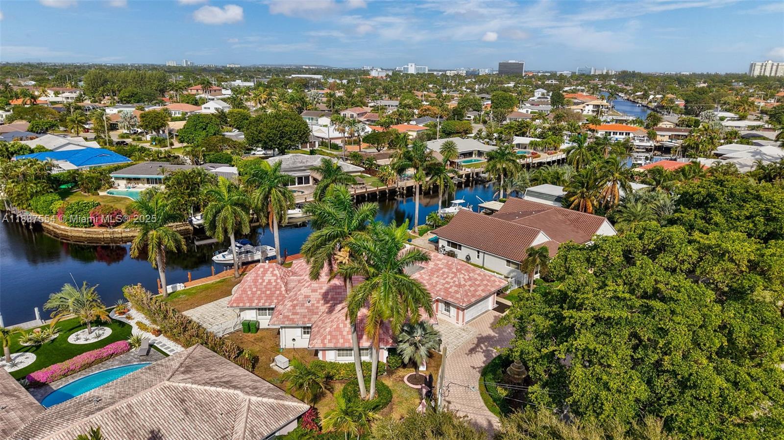 5517 Bayview Dr, Fort Lauderdale, Florida image 4
