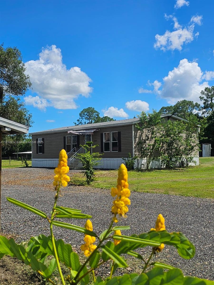 648 Avenida Del Sur, Clewiston, Florida image 1