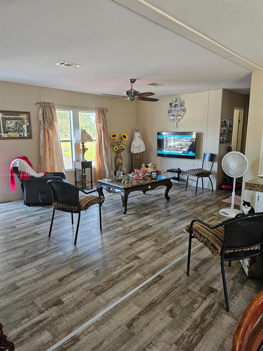 648 Avenida Del Sur, Clewiston, Florida image 4