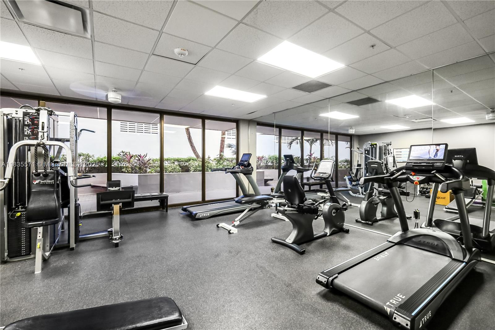 1623 Collins Ave #PH1010, Miami Beach, Florida image 10