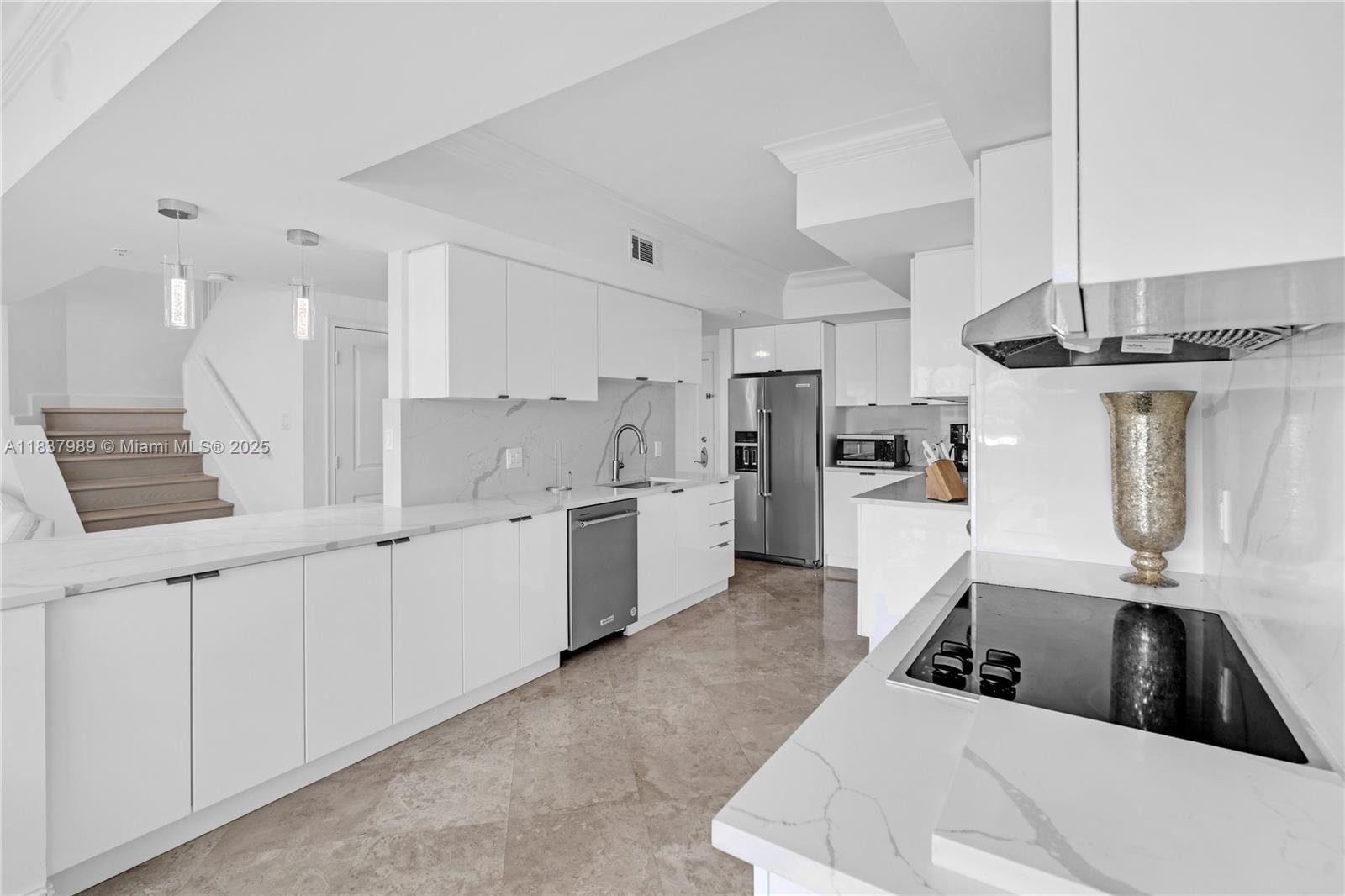 Property photo # 9