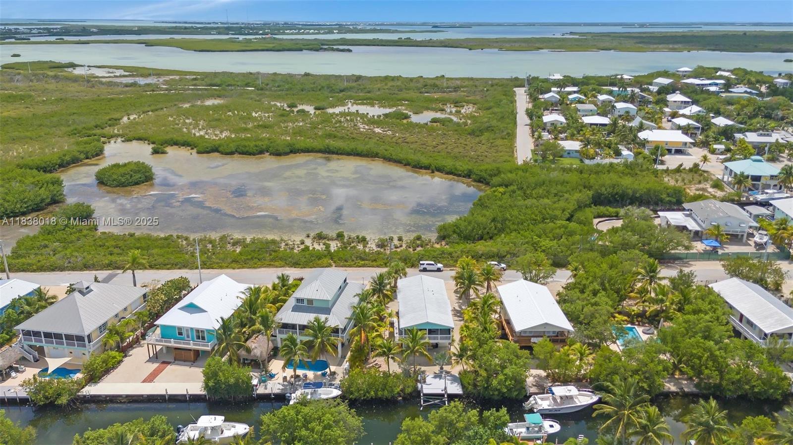 547 Heck, Little Torch Key, Florida image 27