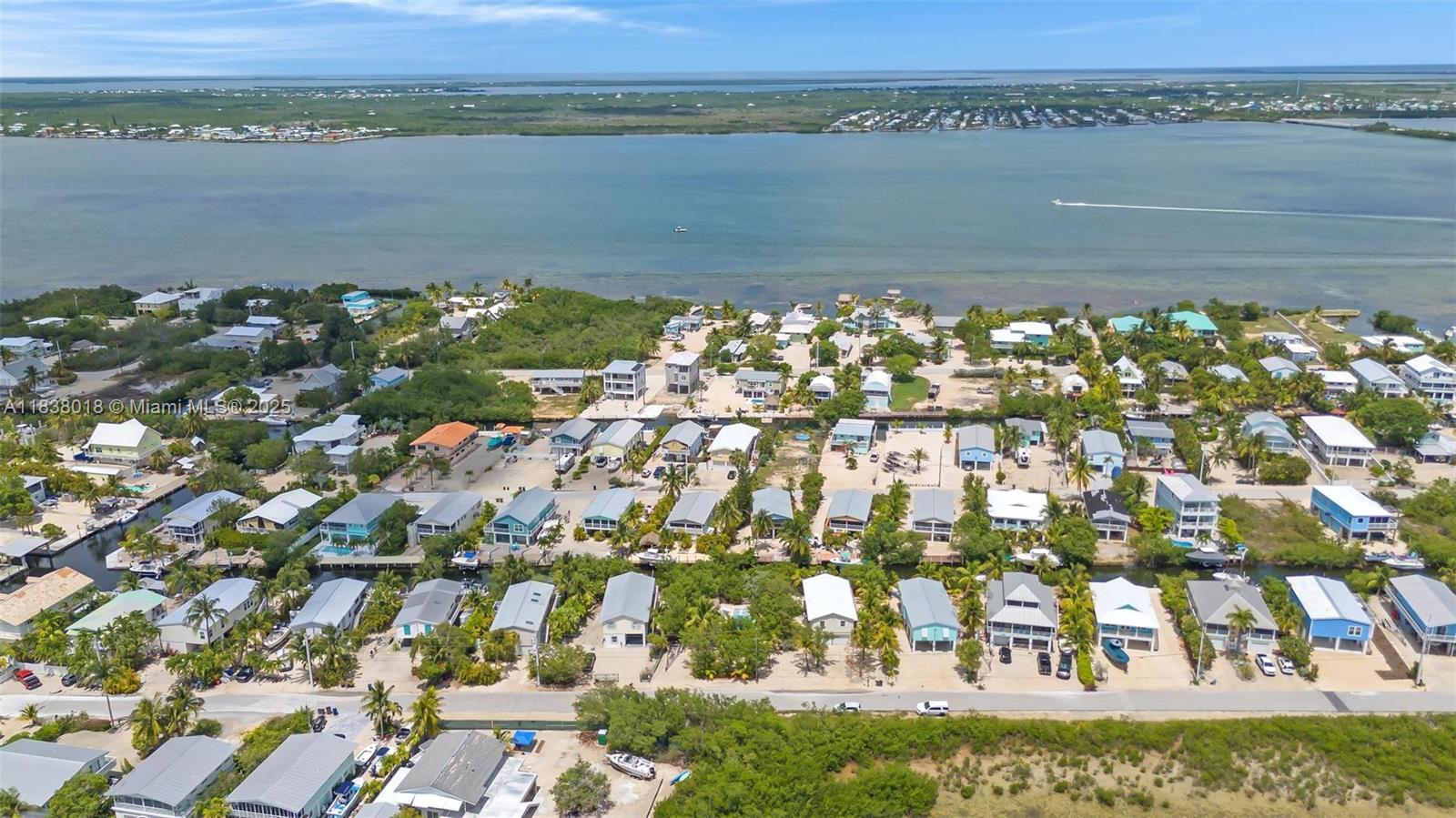 547 Heck, Little Torch Key, Florida image 30