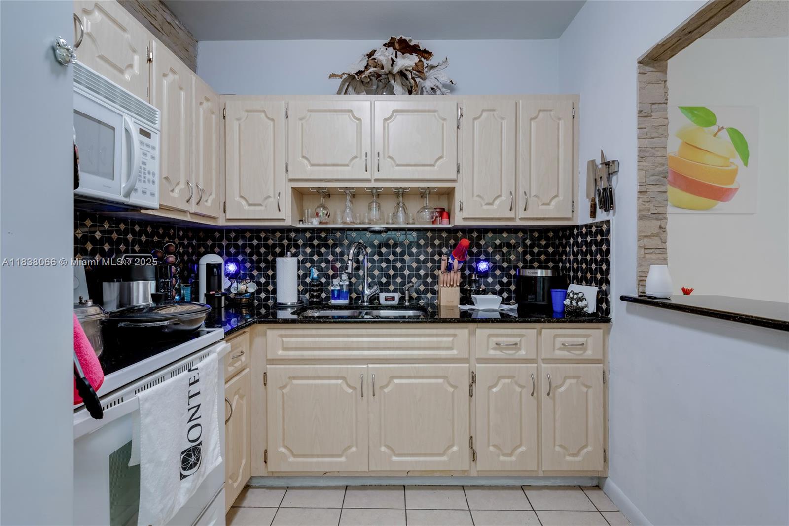 190 E 16th St, Hialeah, Florida image 24