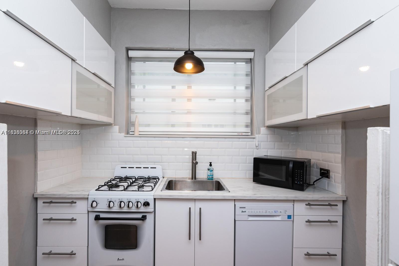 Property photo # 6