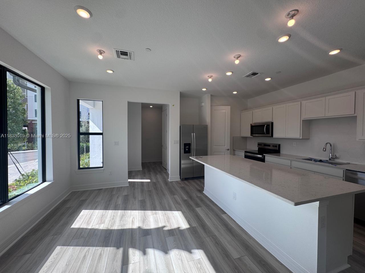 750 NW 82nd Ter, Plantation, Florida image 15