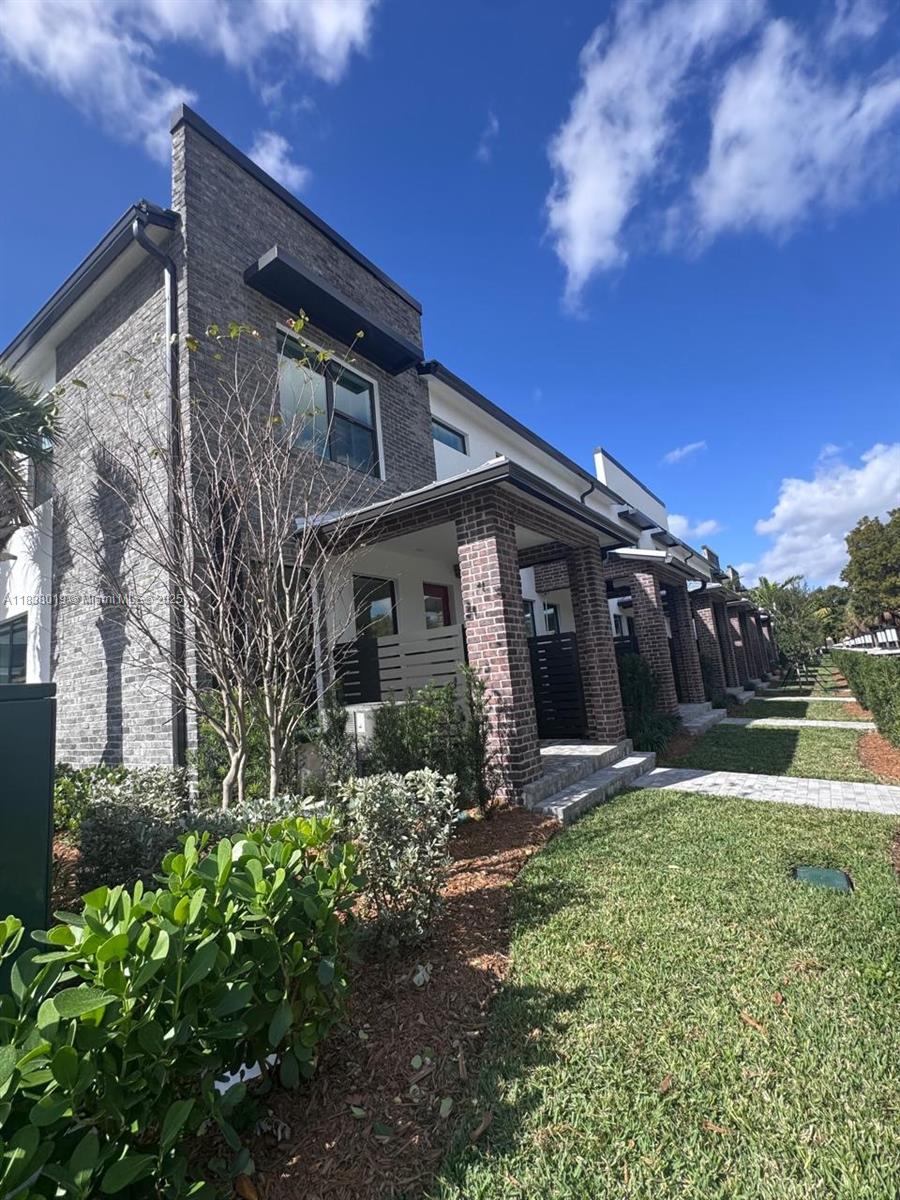 750 NW 82nd Ter, Plantation, Florida image 3