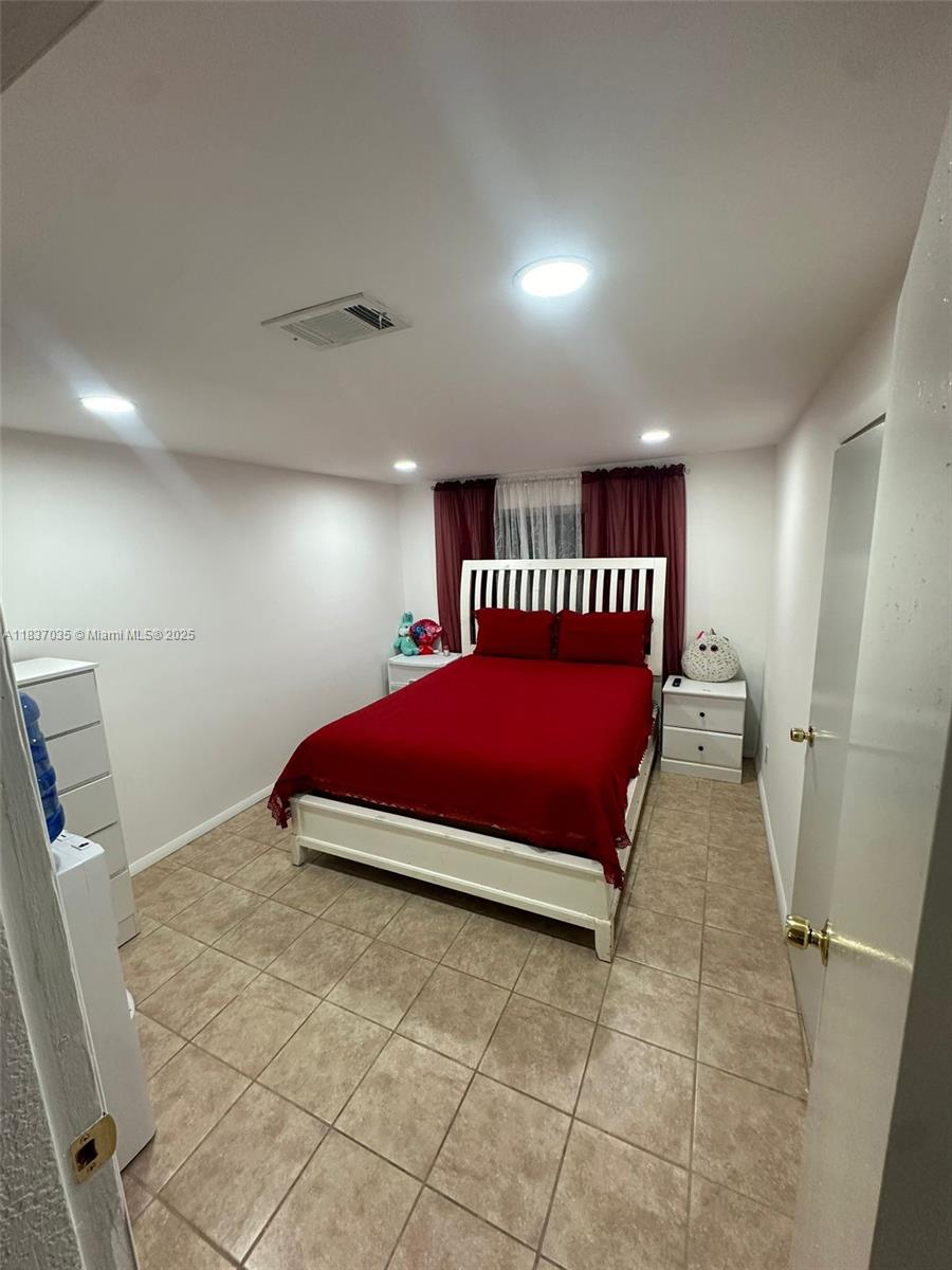 421 Walnut, Sebring, Florida image 13