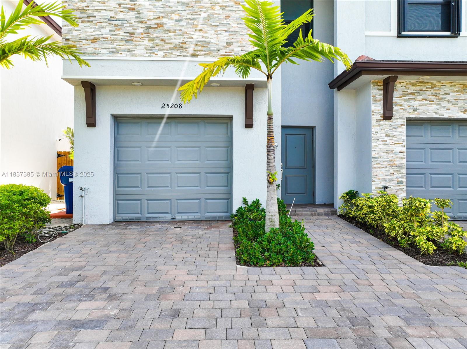 25208 SW 107th Ave, Homestead, Florida image 4