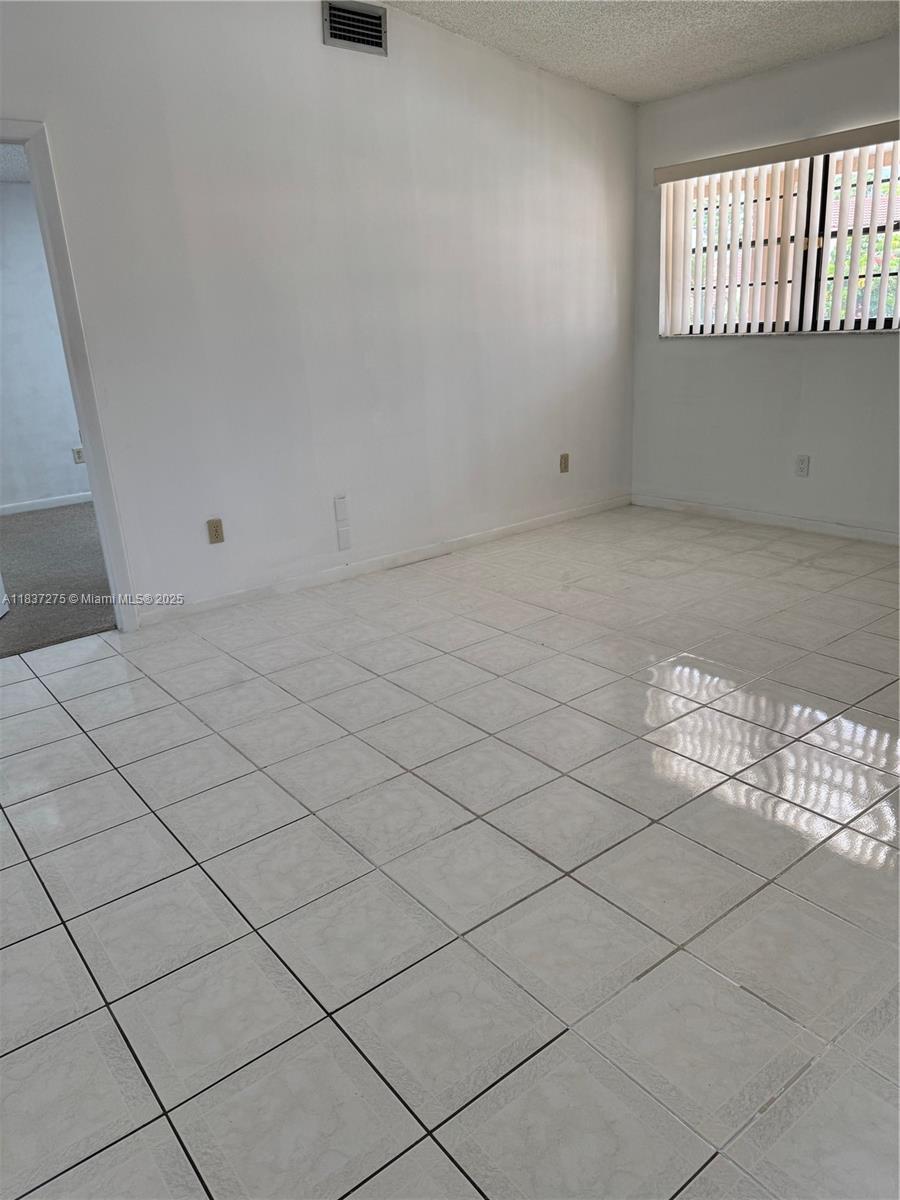 18240 Mediterranean Blvd #5-11, Hialeah, Florida image 11