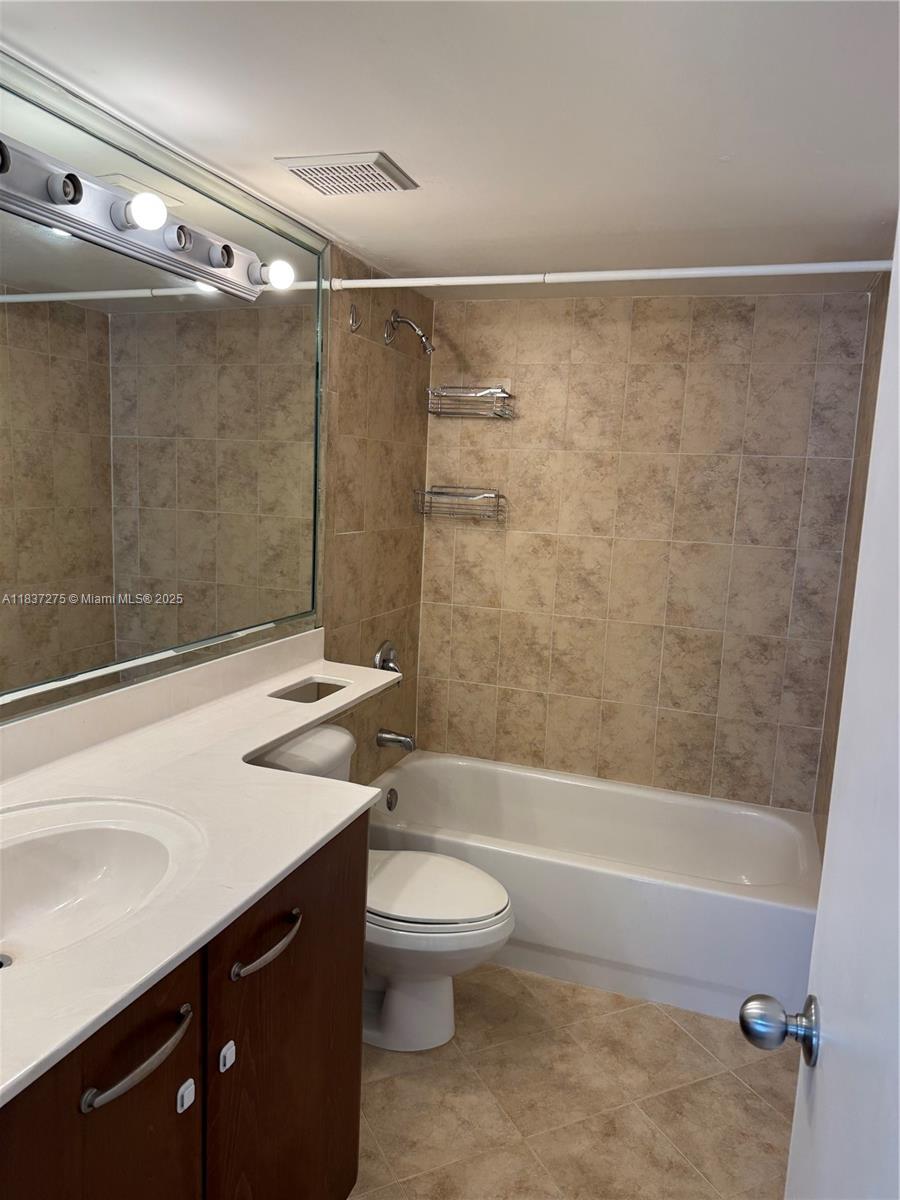 18240 Mediterranean Blvd #5-11, Hialeah, Florida image 3