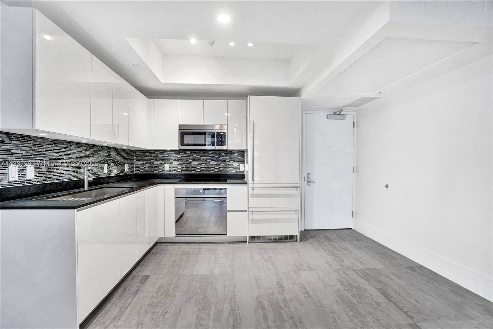 Property photo # 4