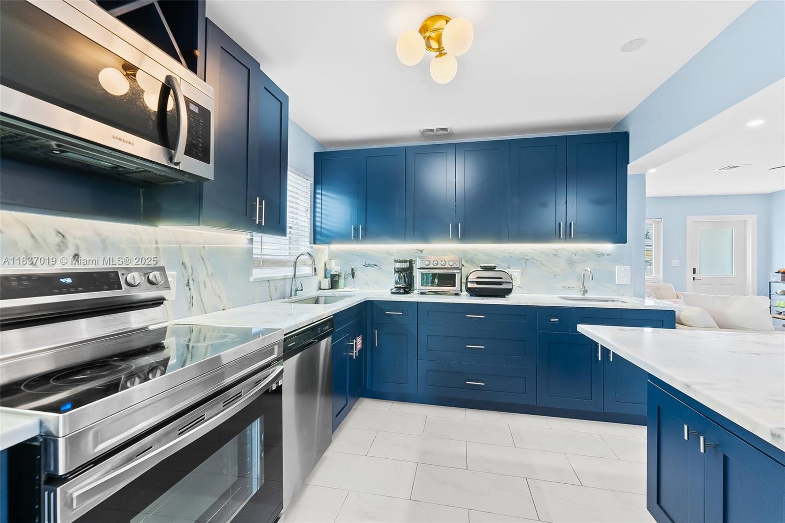 Property photo # 6