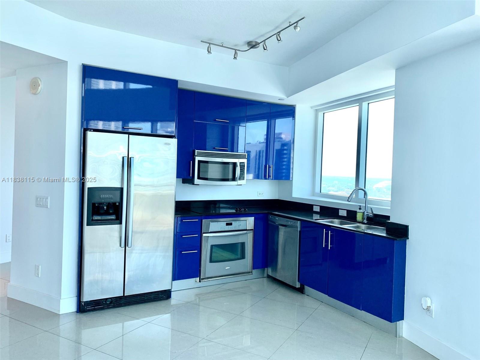 Property photo # 9