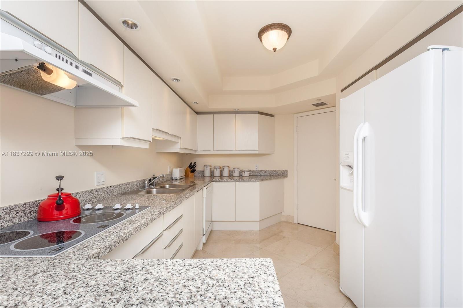 7000 Island Blvd #2504, Aventura, Florida image 16