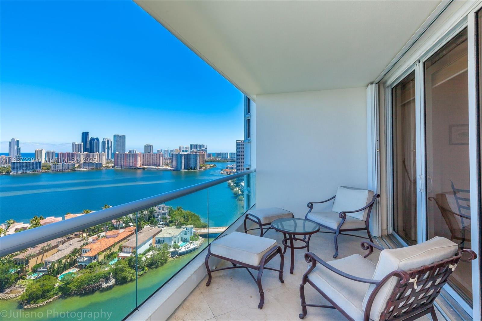7000 Island Blvd #2504, Aventura, Florida image 25