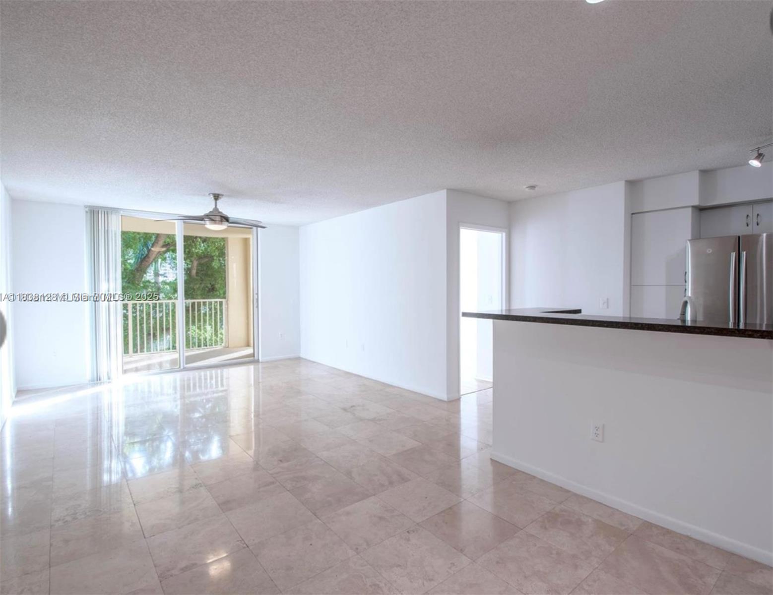 19501 E Country Club Dr #9306, Aventura, Florida image 10