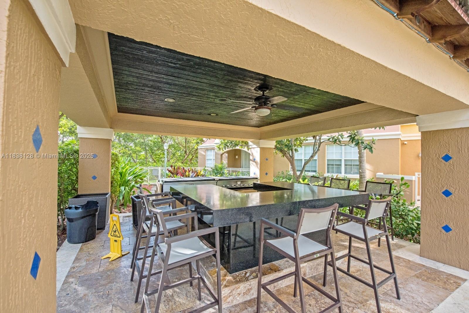 19501 E Country Club Dr #9306, Aventura, Florida image 13